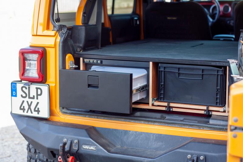 Jeep Wrangler JLU - Schlafausbau Sleeper